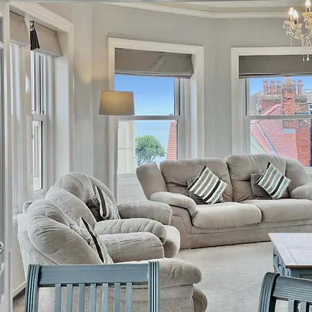 Victoria With Free Parking Apartment *