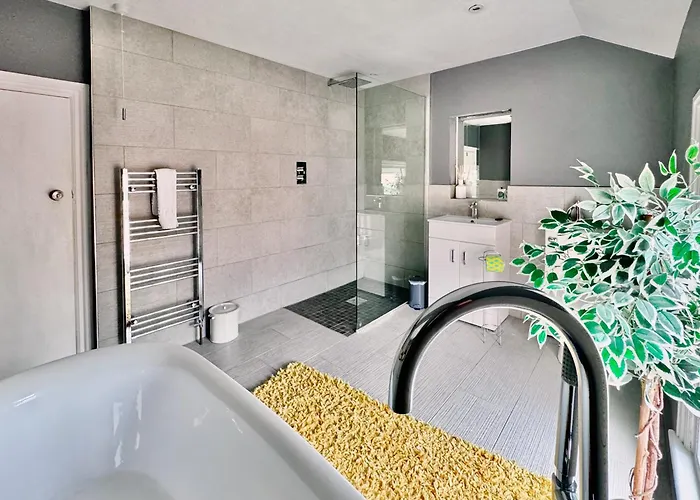 Victoria With Free Parking 斯卡伯勒