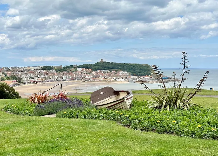 Victoria With Free Parking * Scarborough