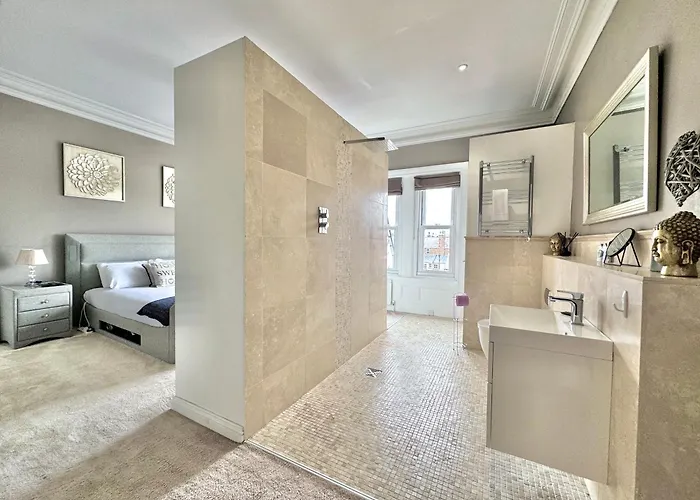 Victoria With Free Parking * 斯卡伯勒