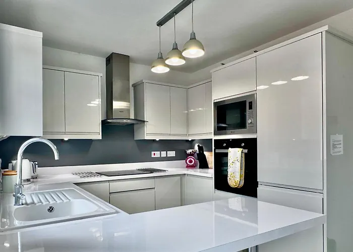 Lägenhet Victoria With Free Parking *