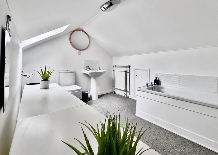 公寓 Victoria With Free Parking *