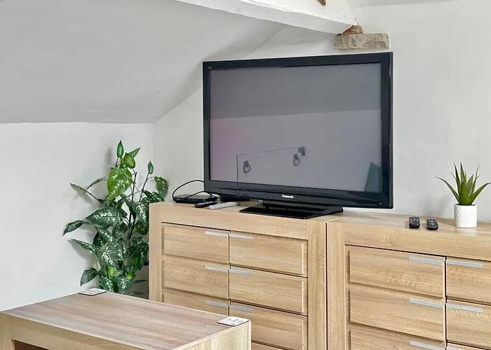 Lägenhet Victoria With Free Parking