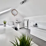 Apartment Victoria With Free Parking *